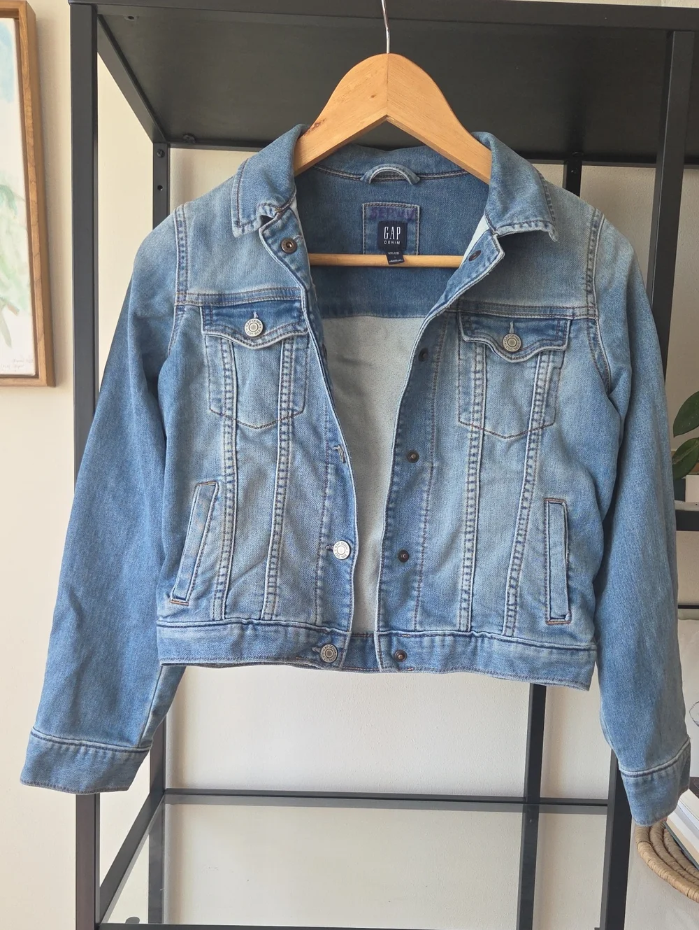 GAP Women's Light Blue Denim Jacket